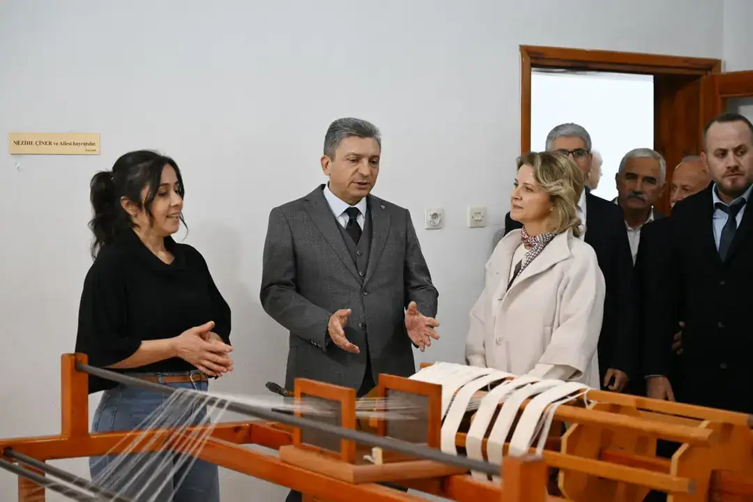 Ormana’ya Dünya Gururu: Tabela Törenle Yerini Aldı 5